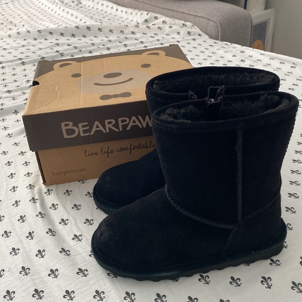 BEARPAW- Elle Toddler Zipper, Black